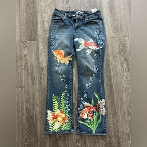 Hand Painted Goldfish Print Levi’s Women's Jeans Size 10
